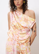 Top Annissa Flores